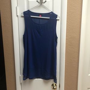 Vince Camuto Top